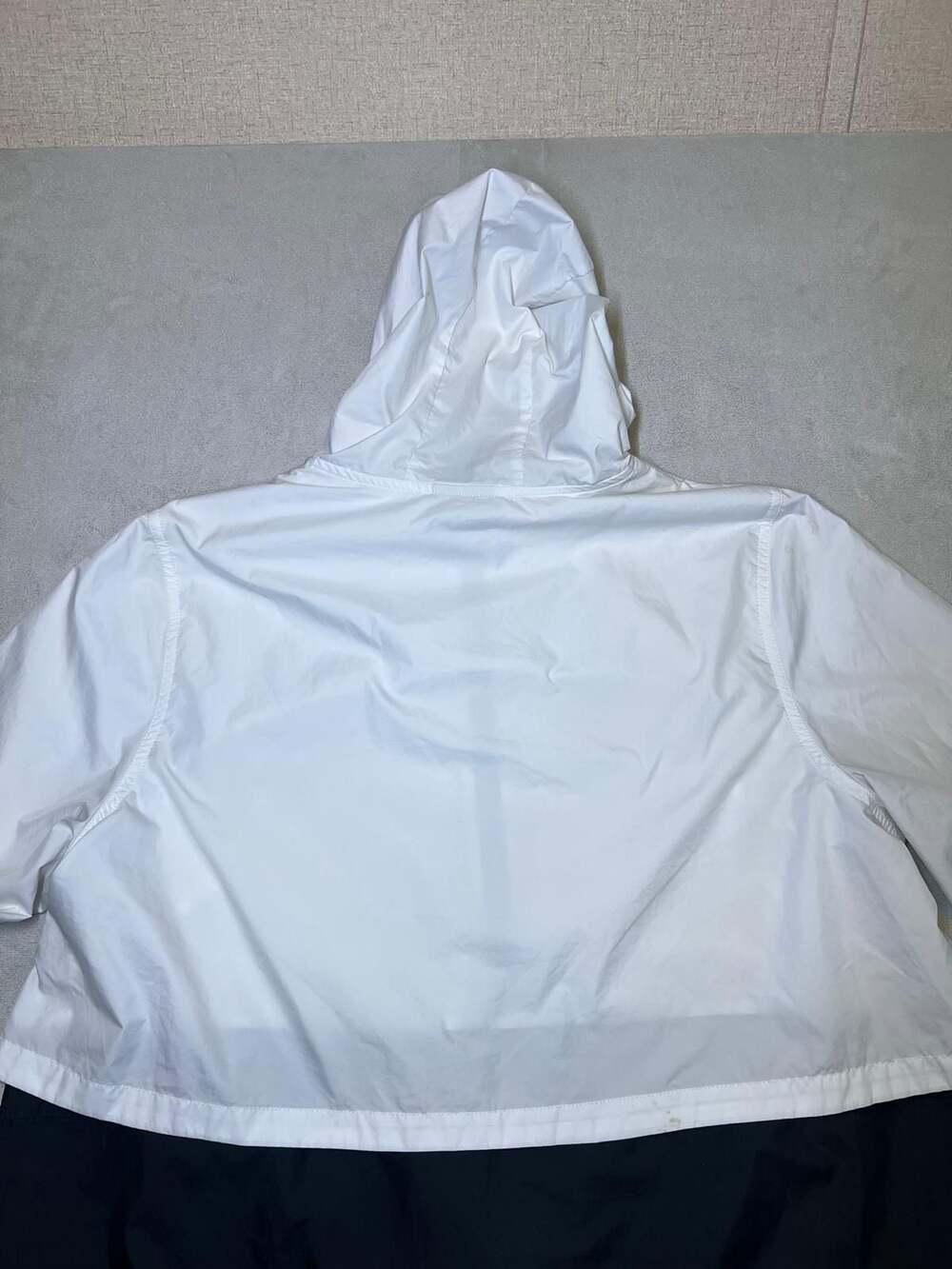 Nike Jacket Womens Small White Sportswear Repel Woven Windbreaker Hooded - Picture 10 of 14